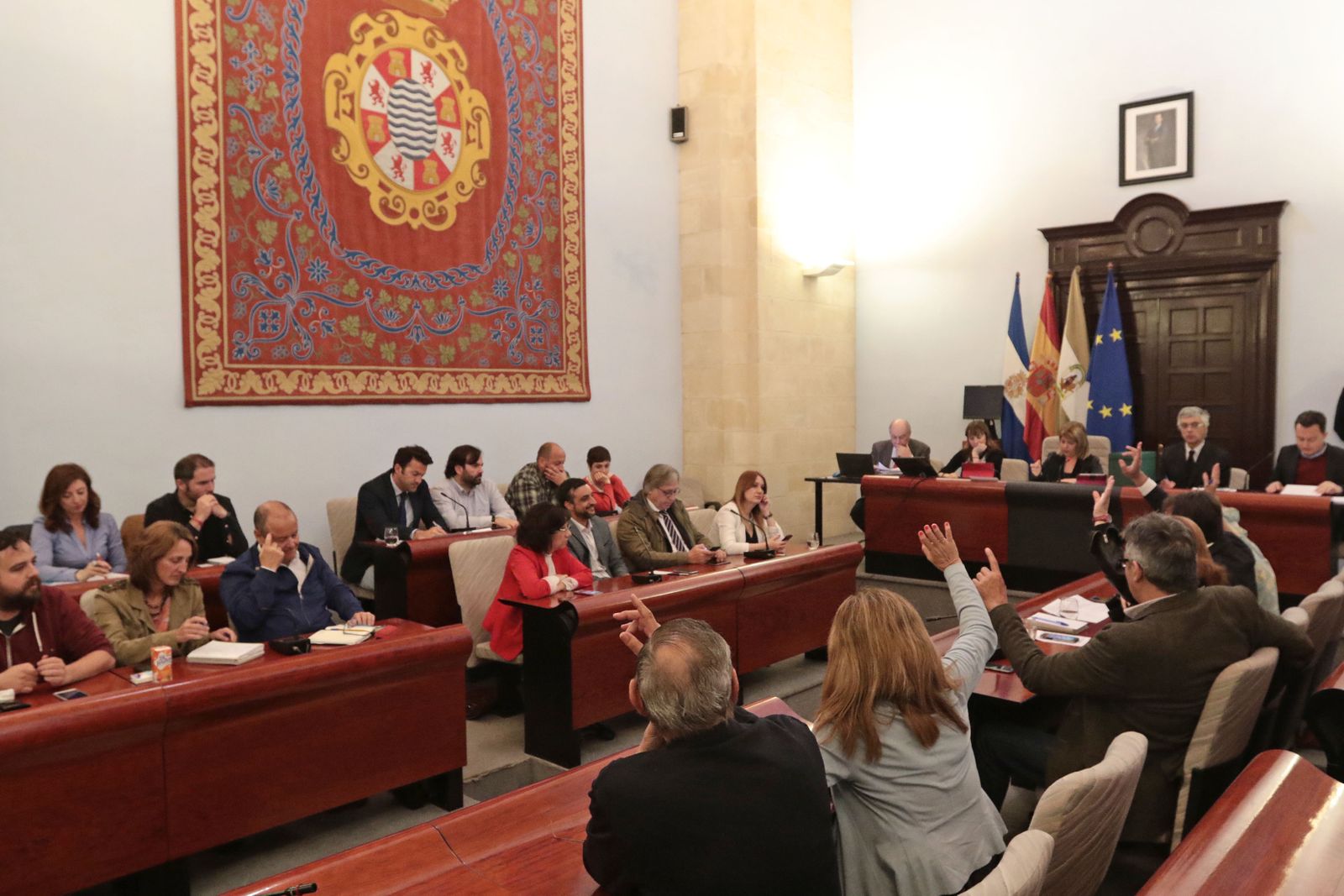 El PP vota ayer en contra de la aprobación del presupuesto municipal.