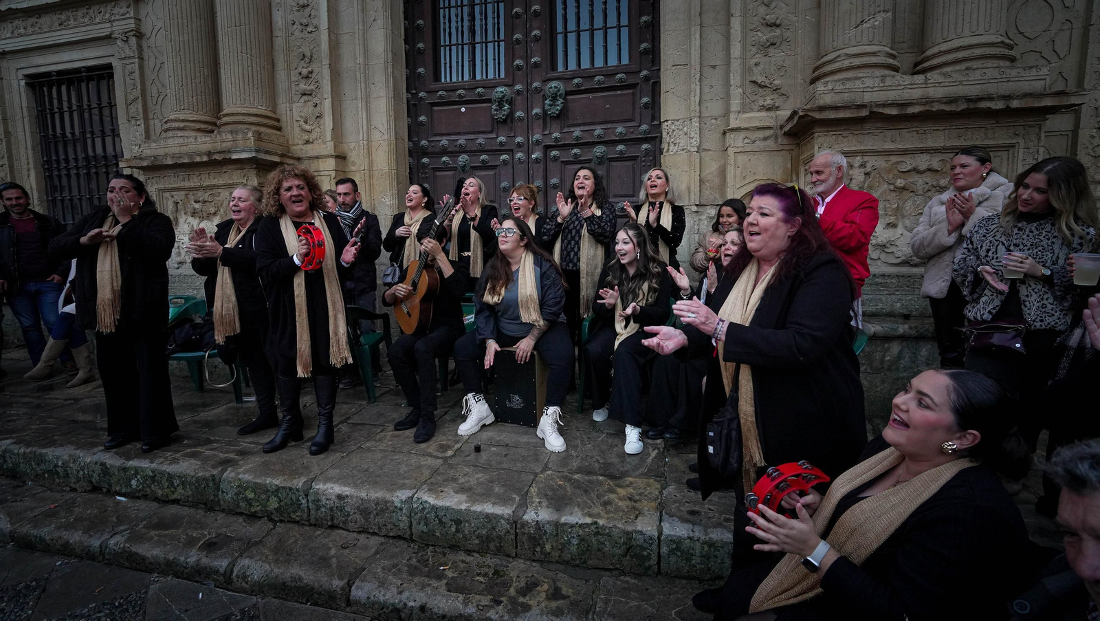 Imágenes de las zambombas del día 5 de diciembre en Jerez