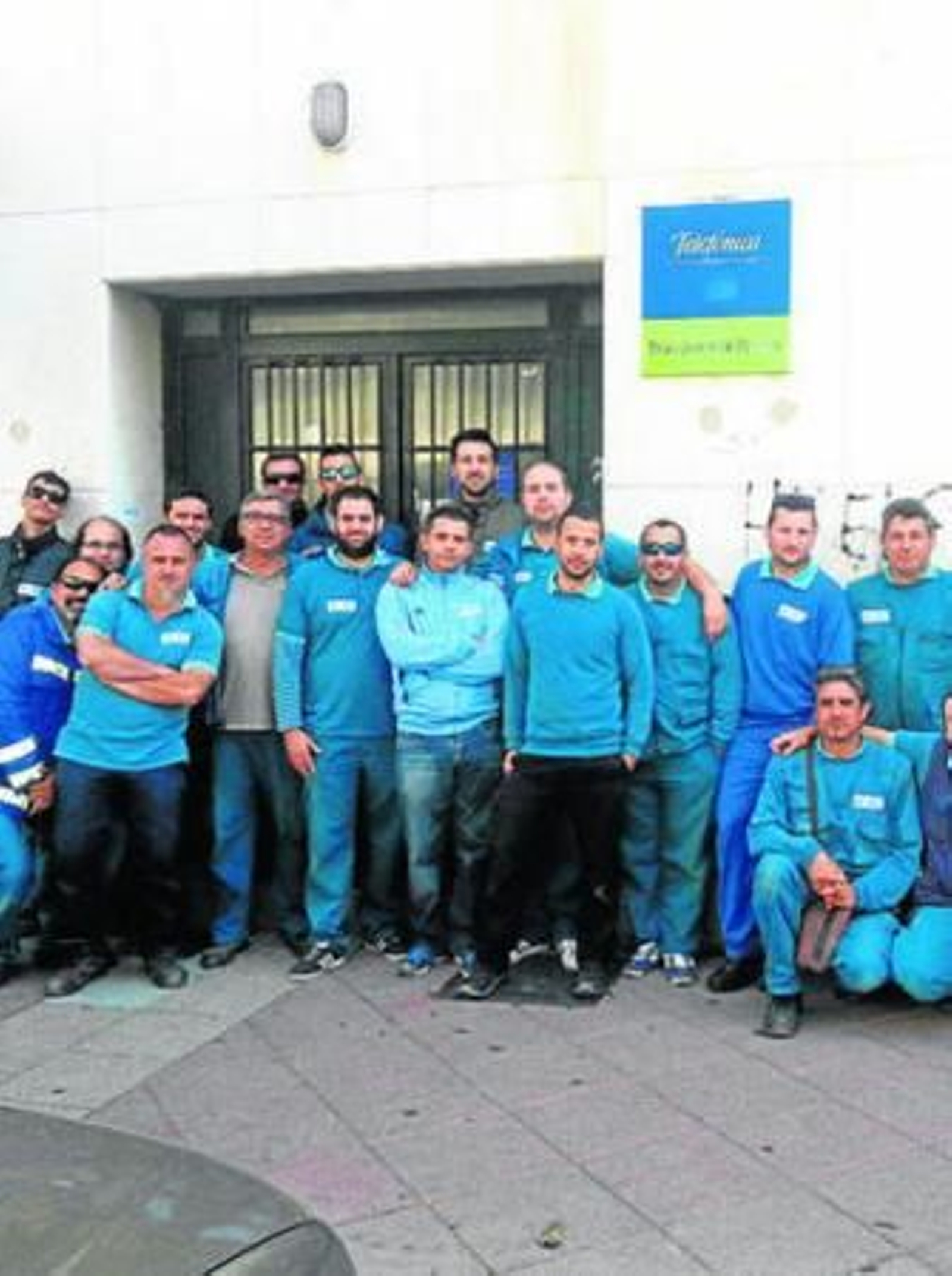 Imagen de la protesta, ayer en Algeciras. Imagen de la protesta, ayer en Algeciras.