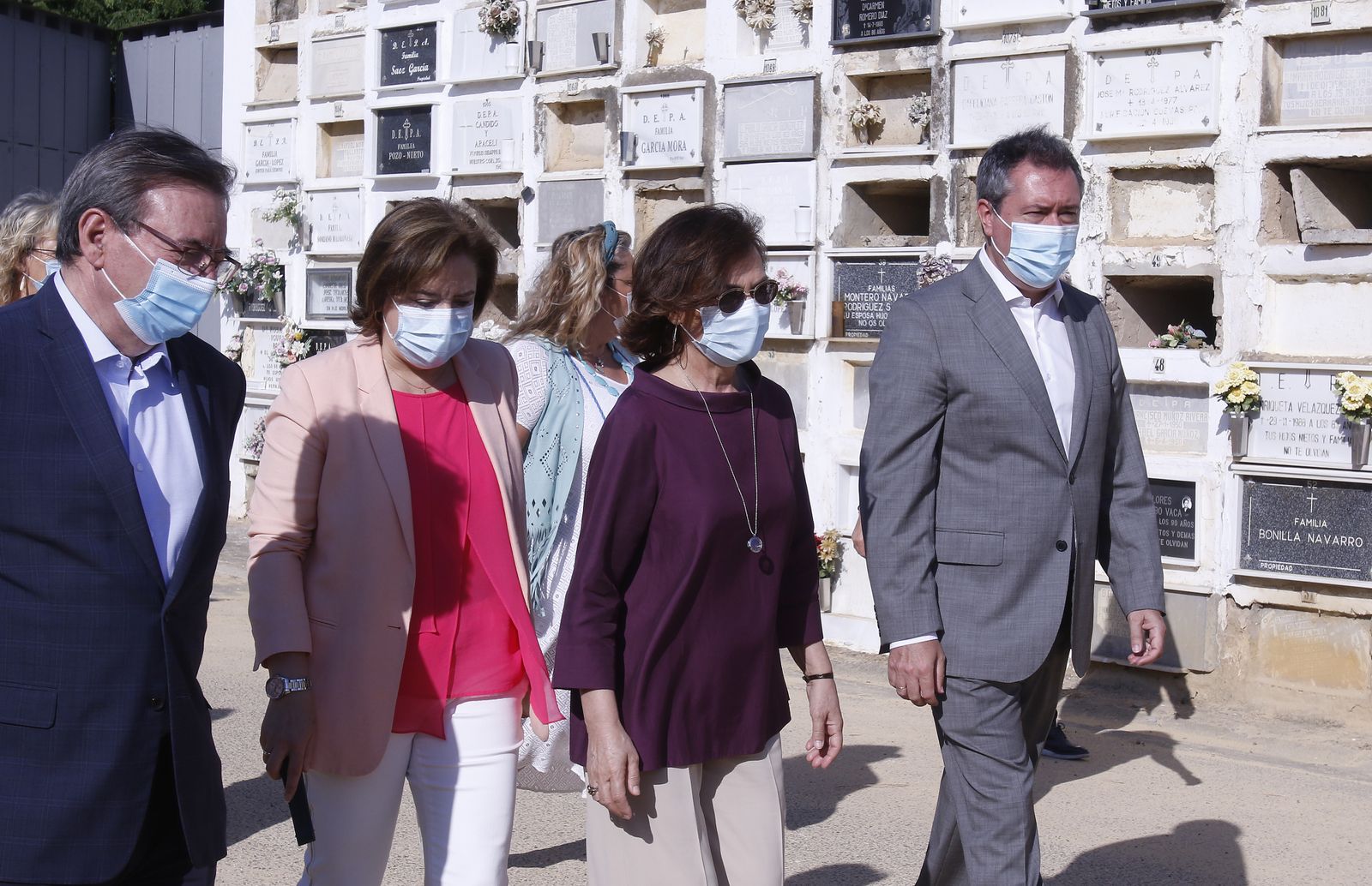 Visita a la fosa de Pico Reja