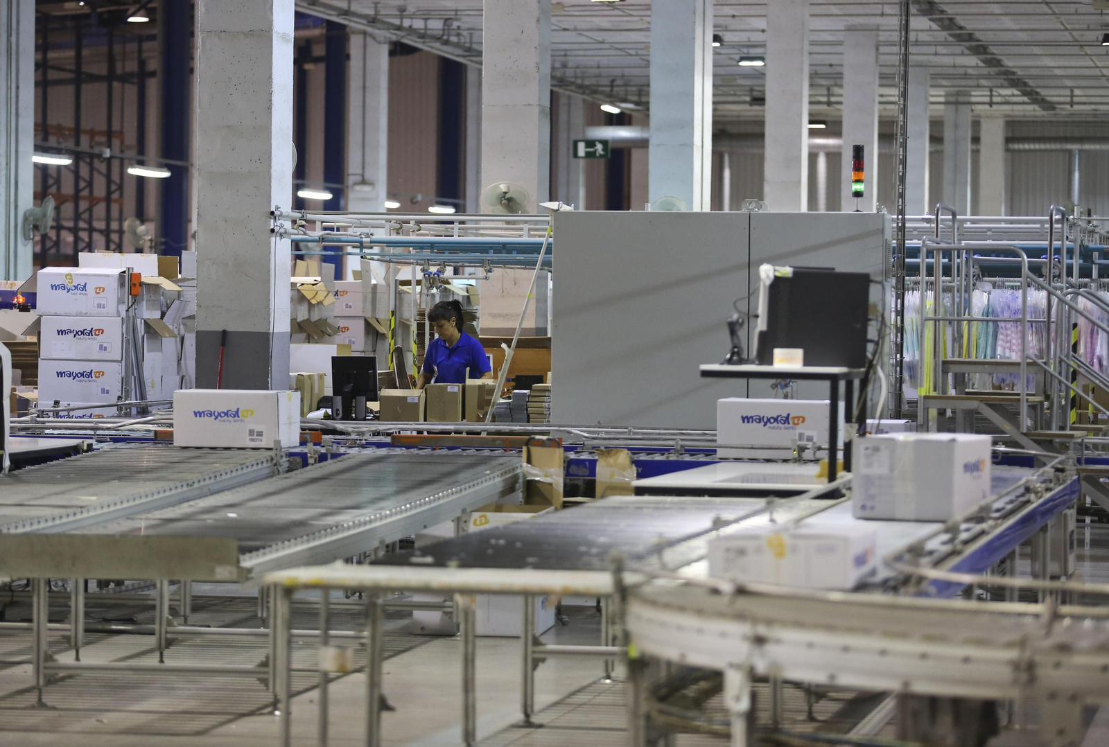 Interior de la fábrica del sector logístico de Málaga.