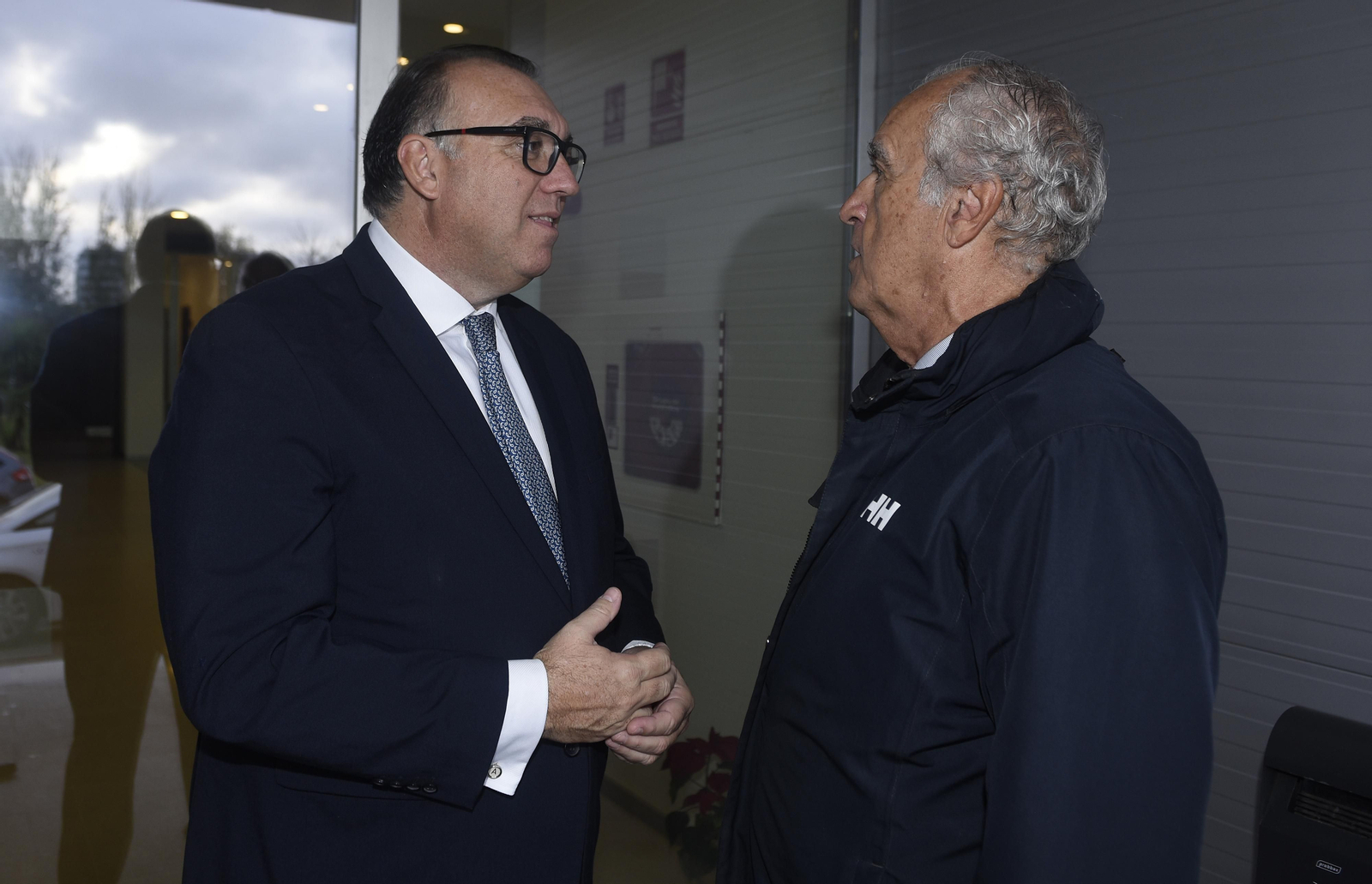 FORO JOLY.  Dña.Carolina España