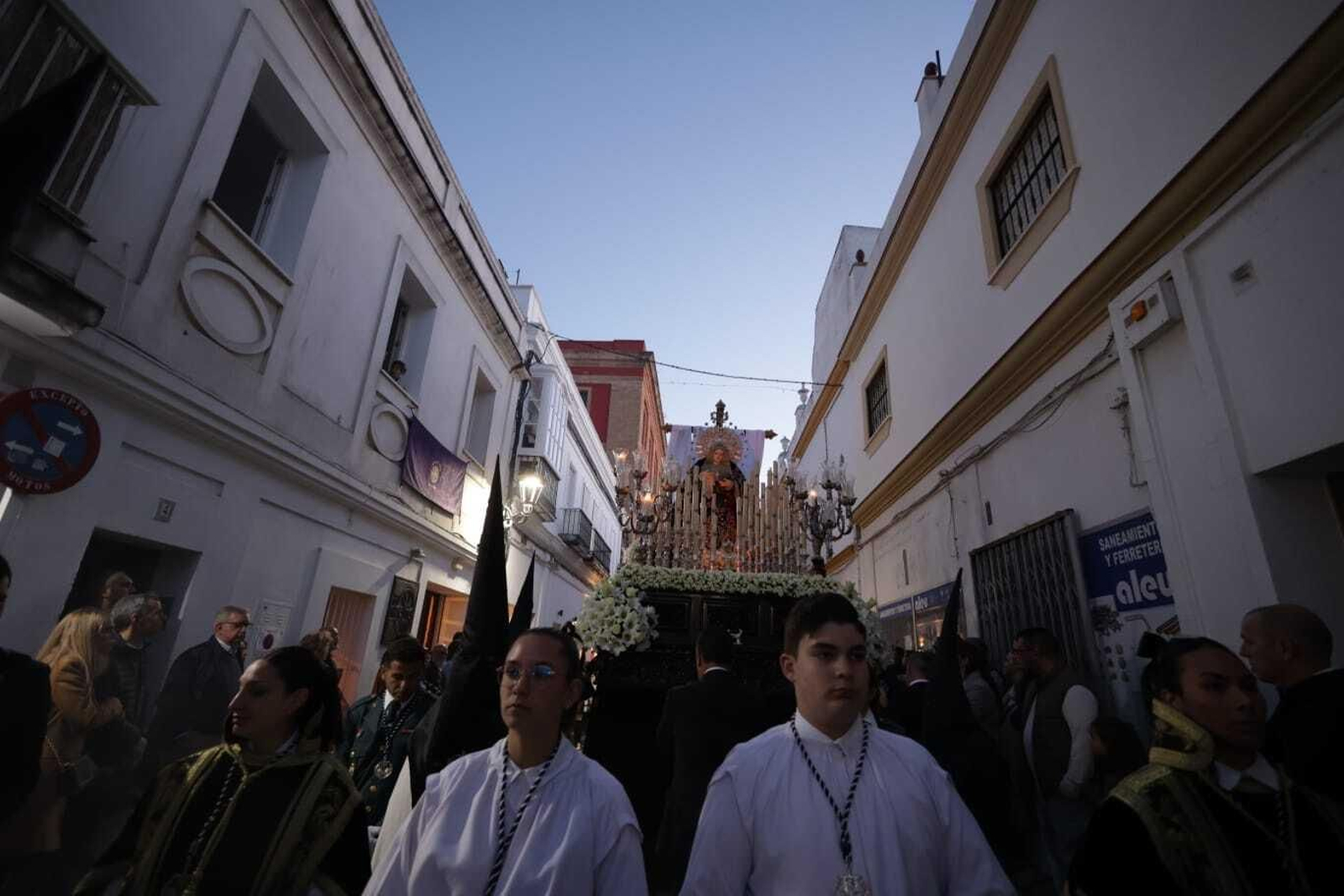 Las imágenes de la hermandad de la Soledad de la Semana Santa de San Fernando 2023