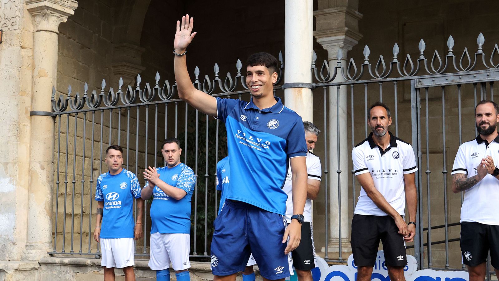 Presentación nuevas equipaciones del Xerez DFC 23-24