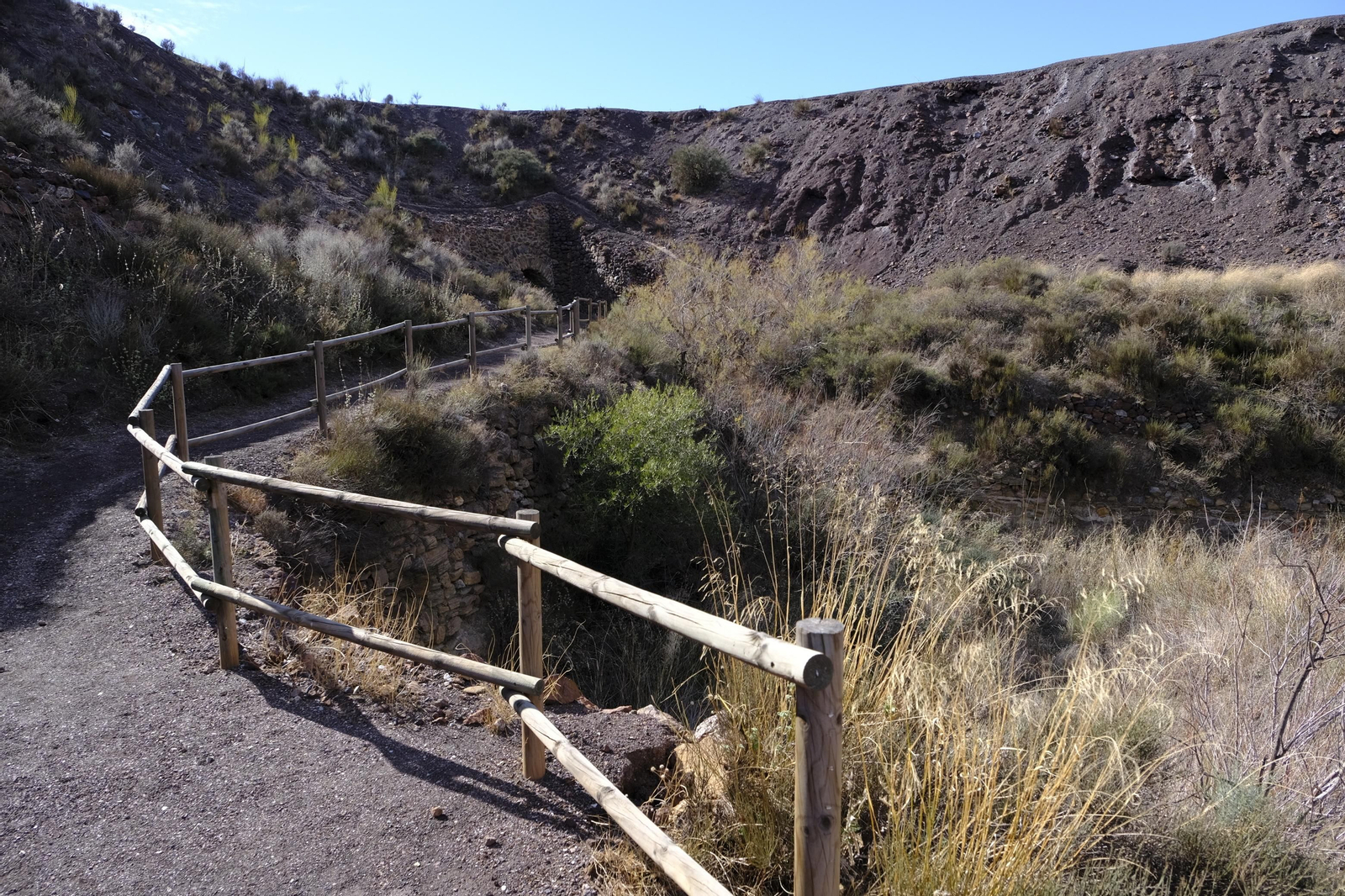 Fotogalería hornos de calcinación en Lucainena de las Torres.  Almería