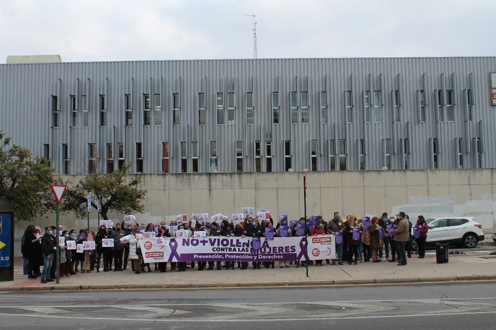 Fotos: las imágenes de la mañana del Día Internacional por la Eliminación de la Violencia Contra las Mujeres en Granada