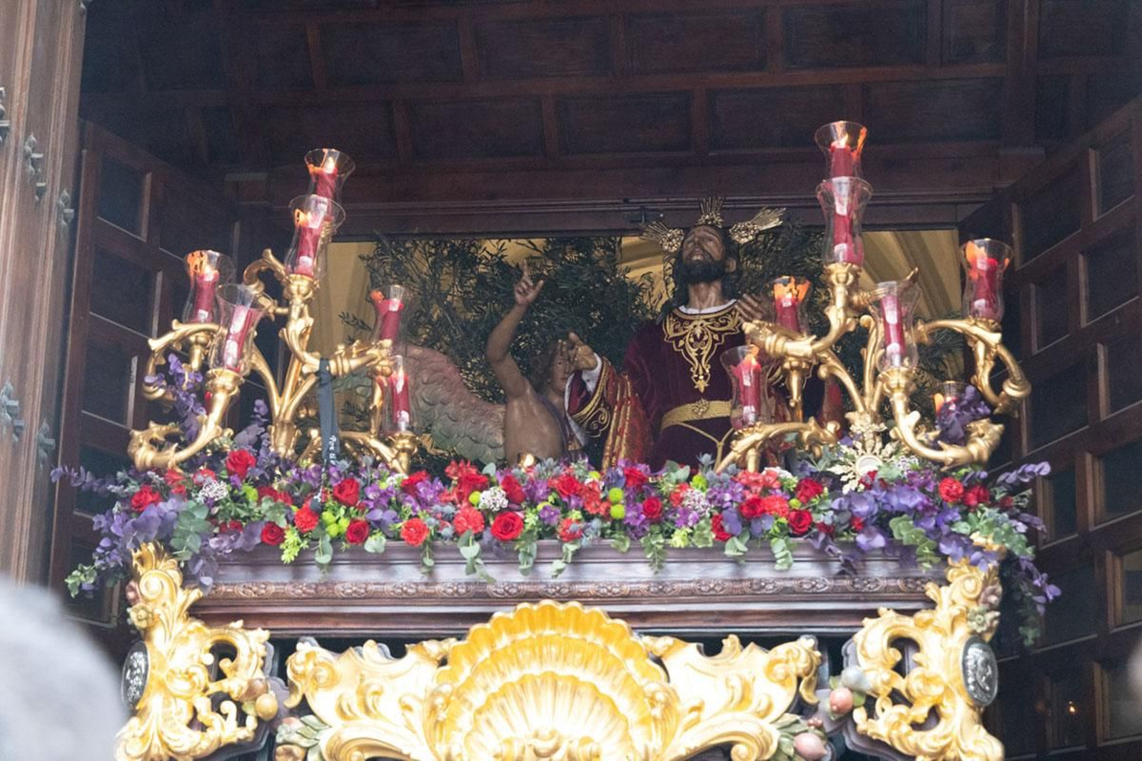 Los jiennenses arropan a las tres cofradías de la tarde en un Domingo de Ramos más caluroso de lo esperado (I)