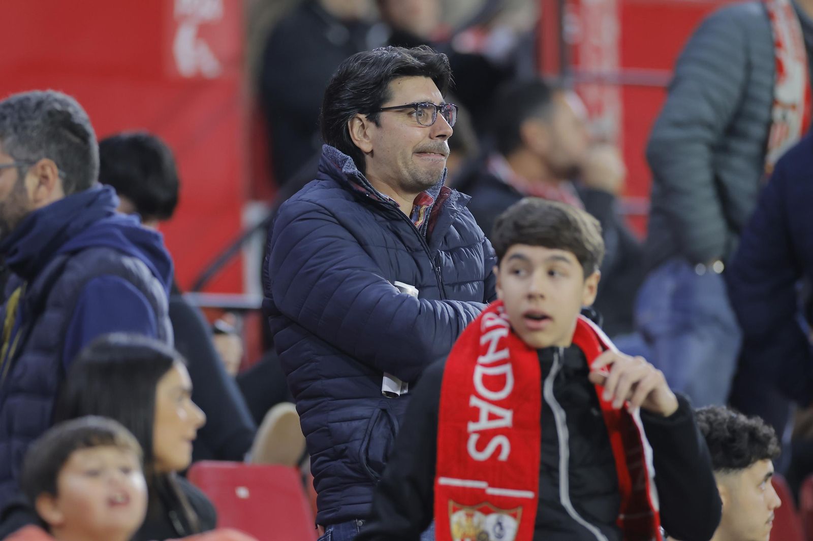 Búscate en las fotos del Sevilla fc - Osasuna