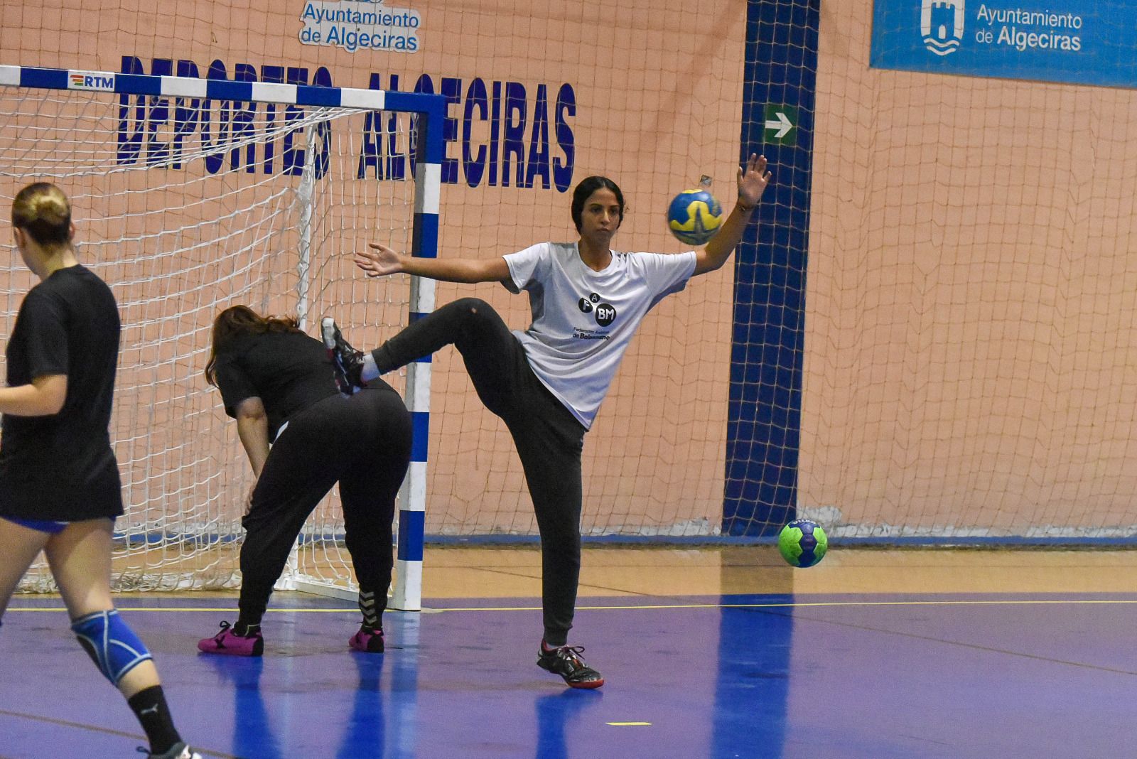 Las fotos del entrenamiento del BM Ciudad de Algeciras femenino