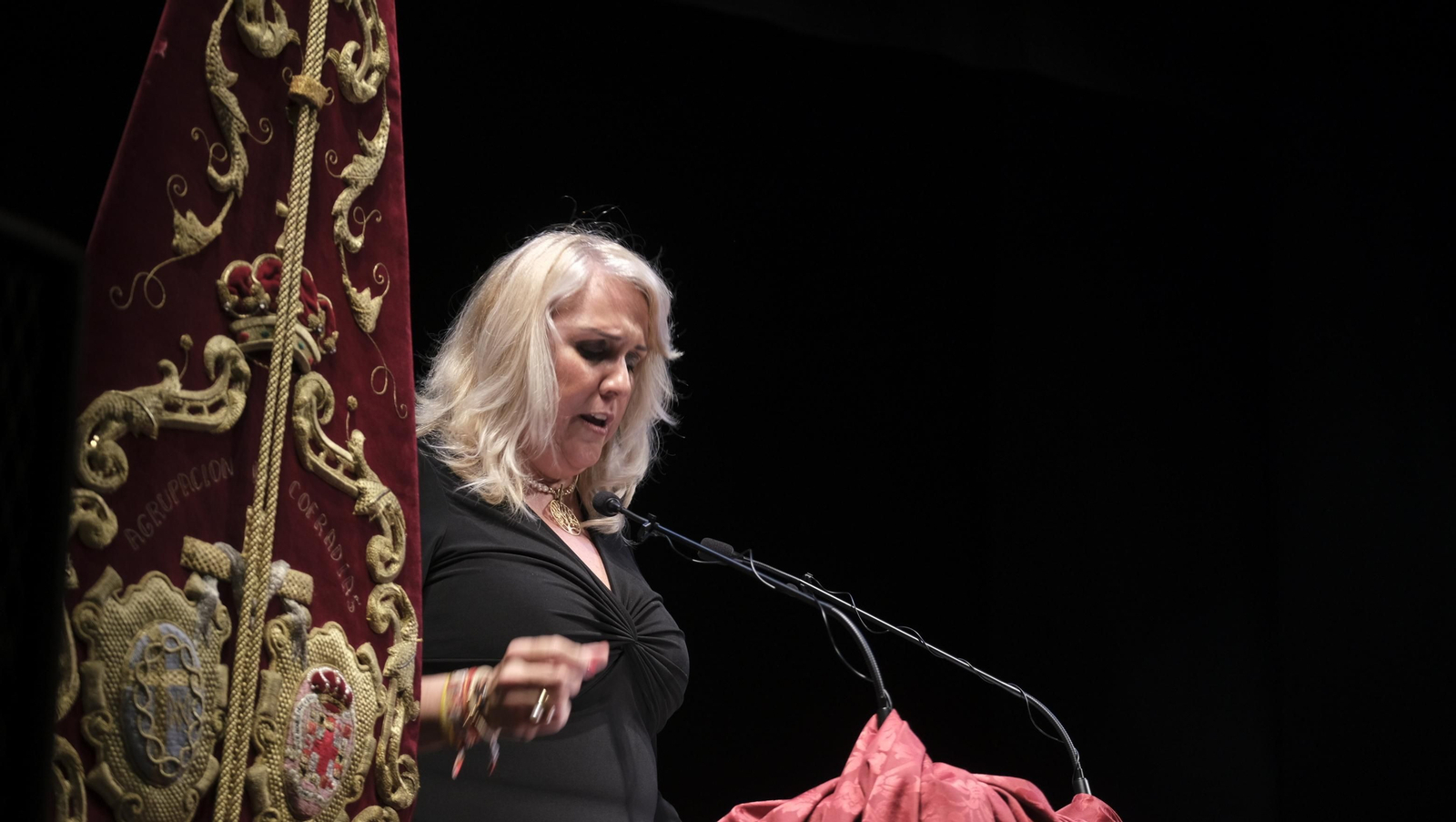 Raquel Criado pregona la Semana Santa Almería 2024, en imágenes