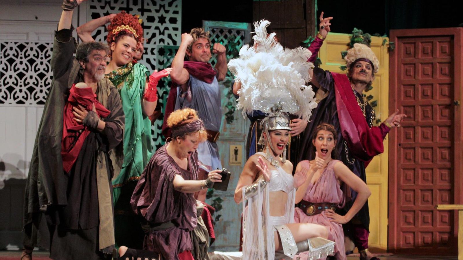 El reparto de 'Contaminatio', una creación de El Aedo Teatro.