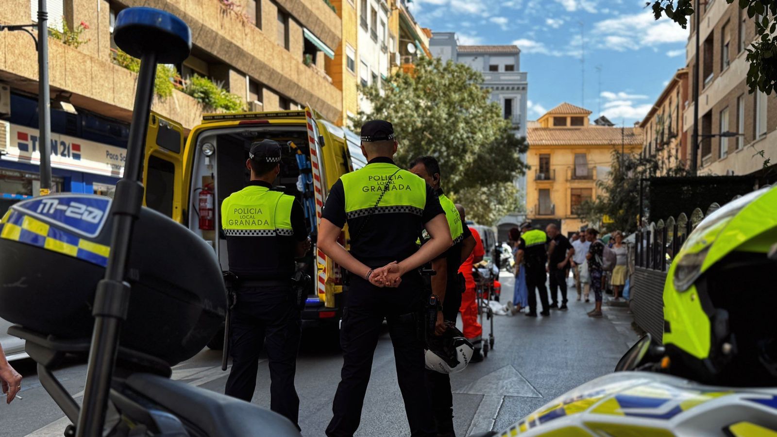Una anciana resulta herida tras ser atropellada por una moto en el ...