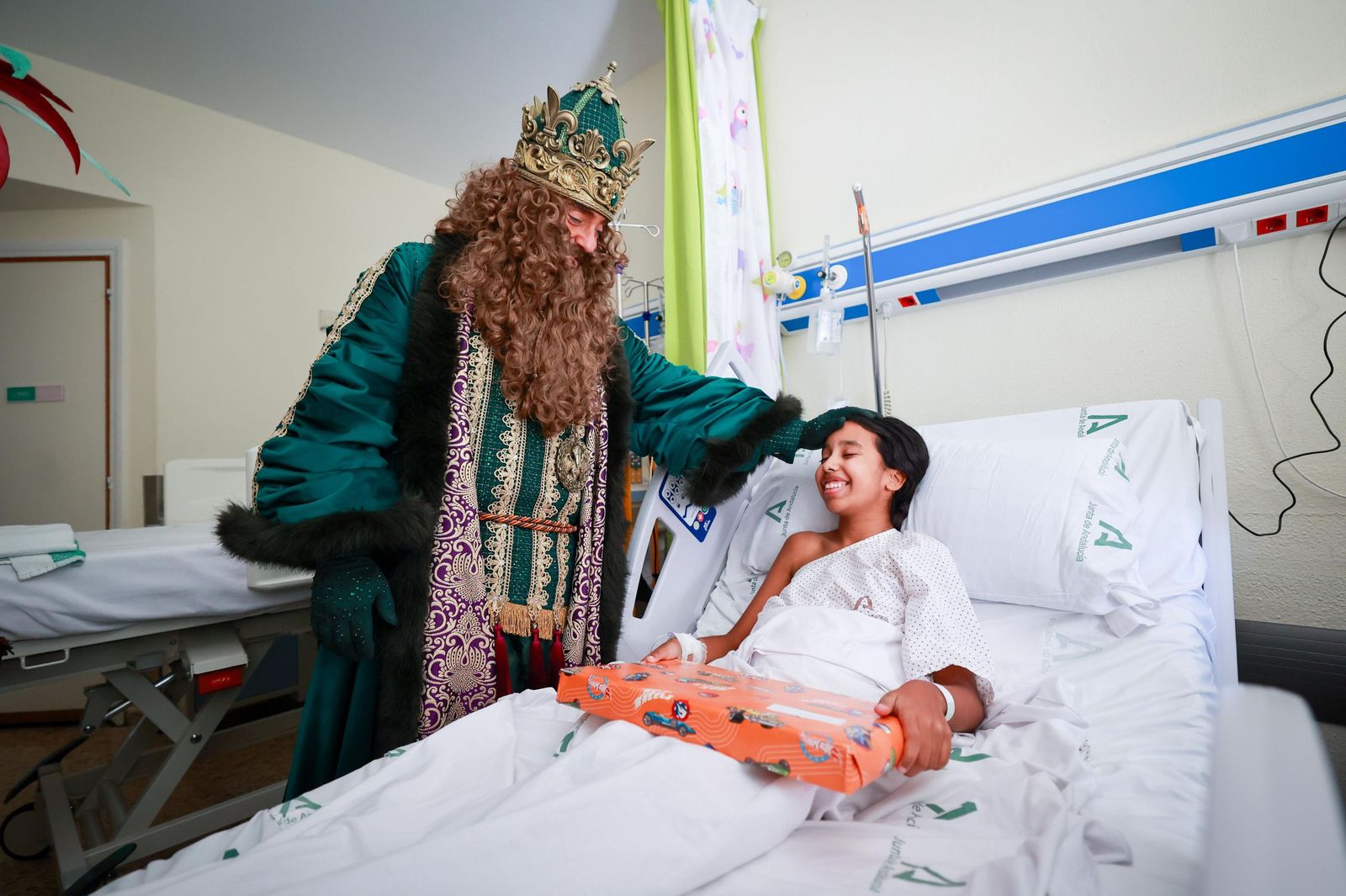 Los Reyes Magos, en el hospital Puerta del Mar de Cádiz.