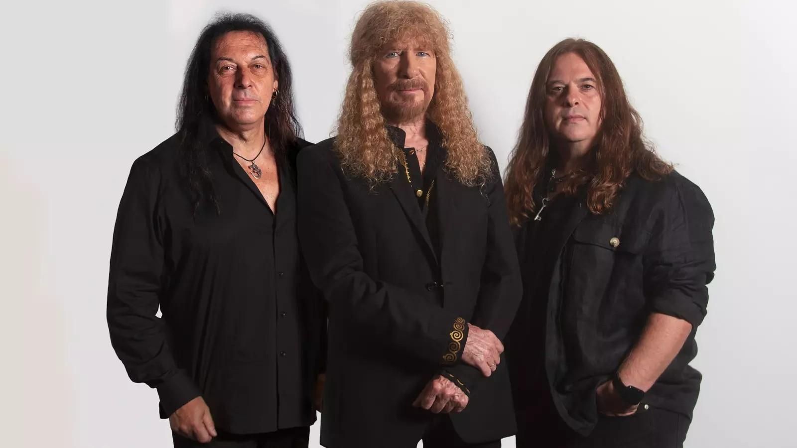 Paco Ventura, Manuel Martínez y Manuel Ibáñez; componentes de Medina Azahara