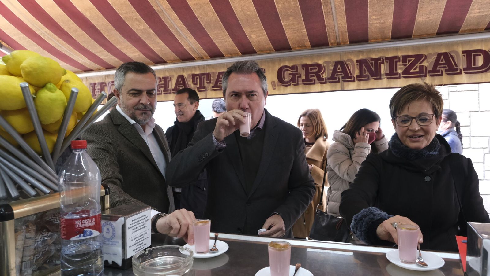 Una triple alianza impone la candidatura del PSOE en la capital y dinamita la Agrupación