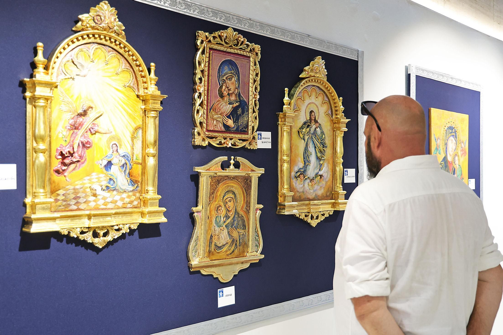 Imágenes de "Gratia Plena" exposición de Paco Llonís