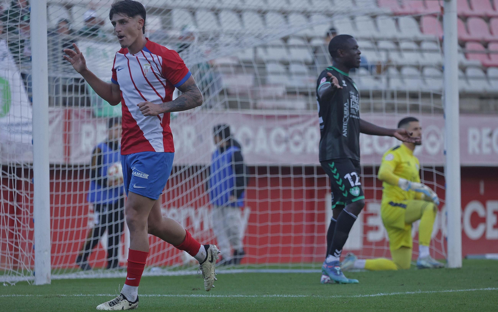 Las mejores fotos del Algeciras - Antequera de Primera Federación