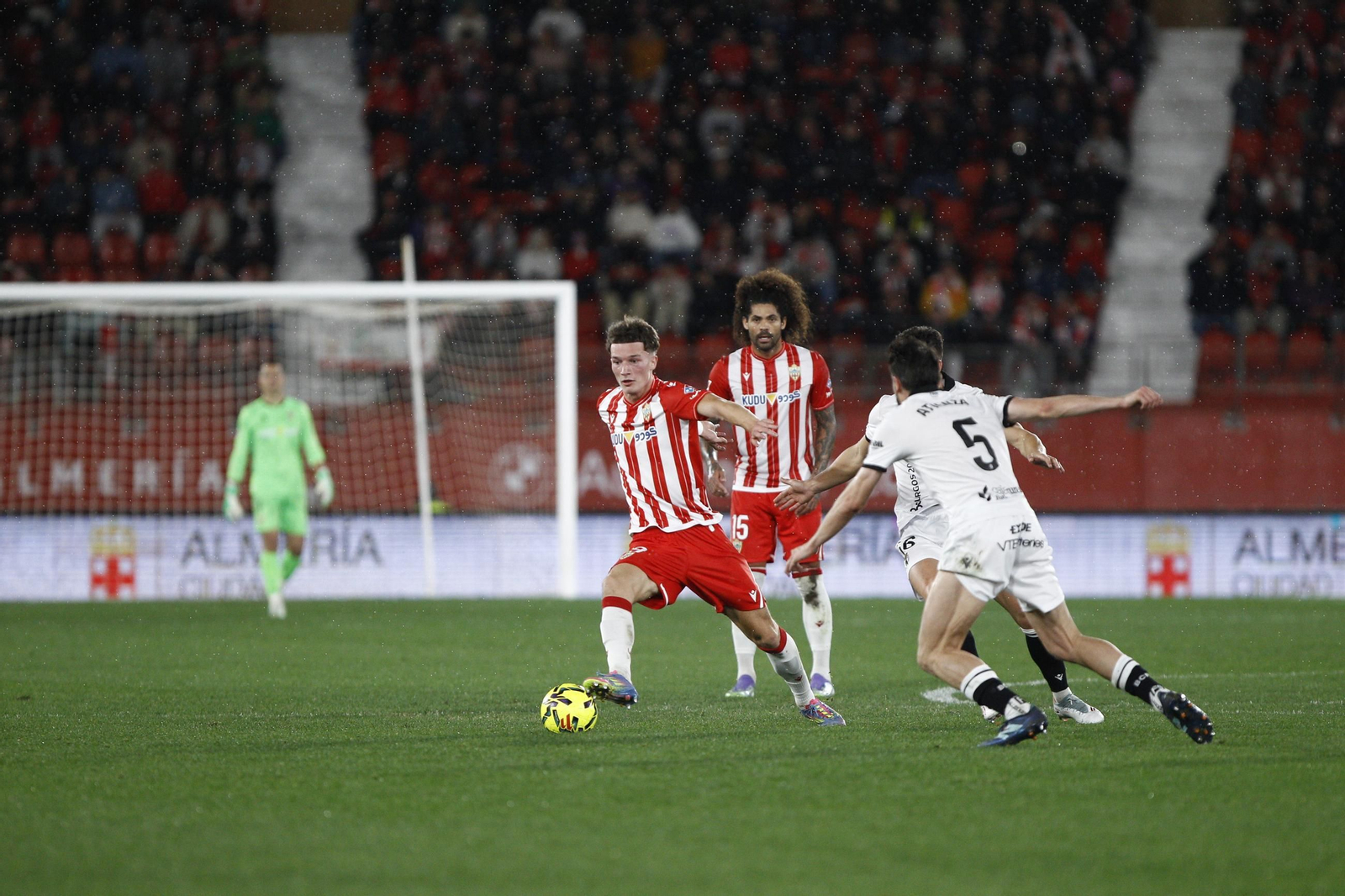 Las fotos del partido de fútbol U.D. Almería-Real Burgos