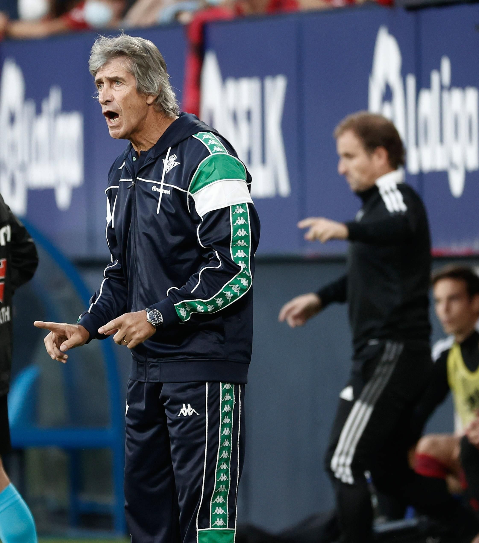 Pellegrini, en el partido ante Osasuna.