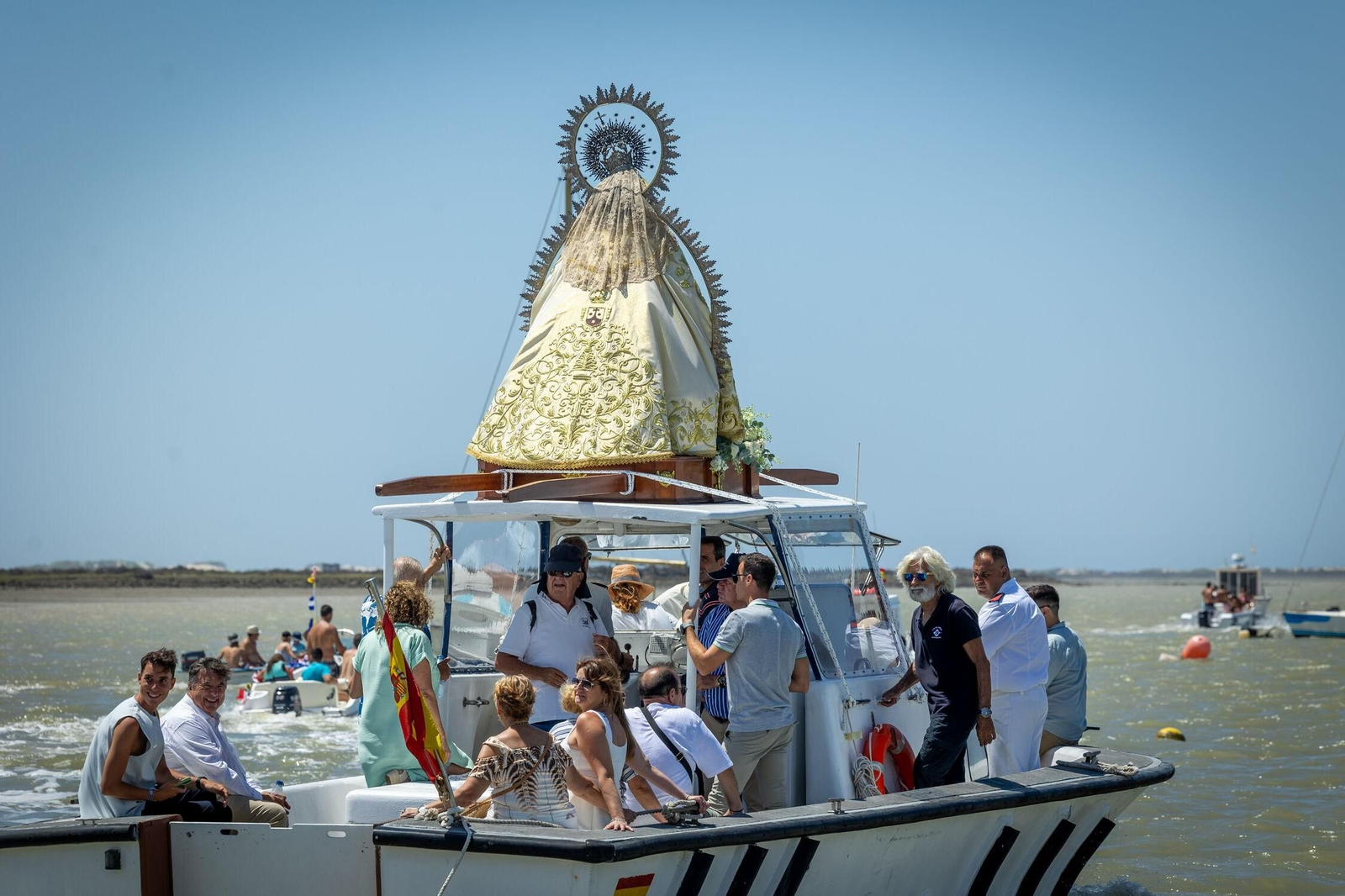 Así ha sido la procesión marítima de la Virgen del Carmen de Gallineras: las imágenes