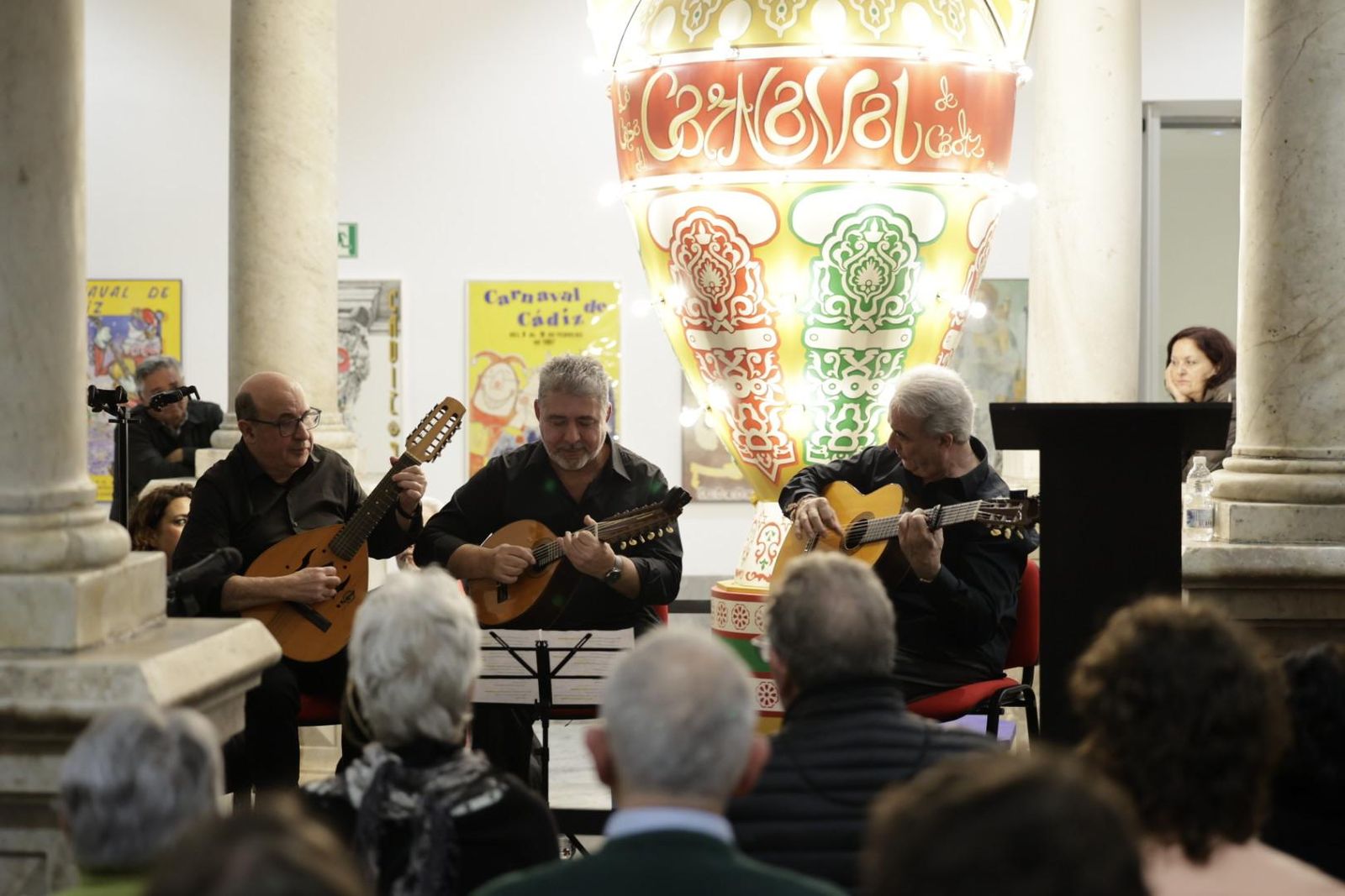 Las mejores imágenes del Martes del Carnaval de Cádiz 2026