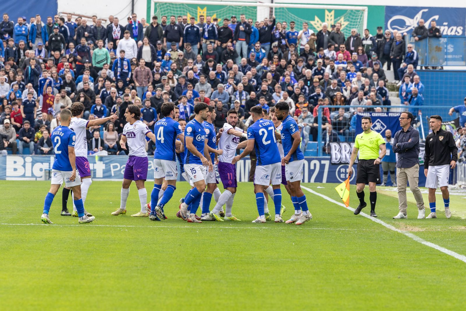 Las mejores imágenes del empate en el derbi entre Linares Deportivo y Real Jaén