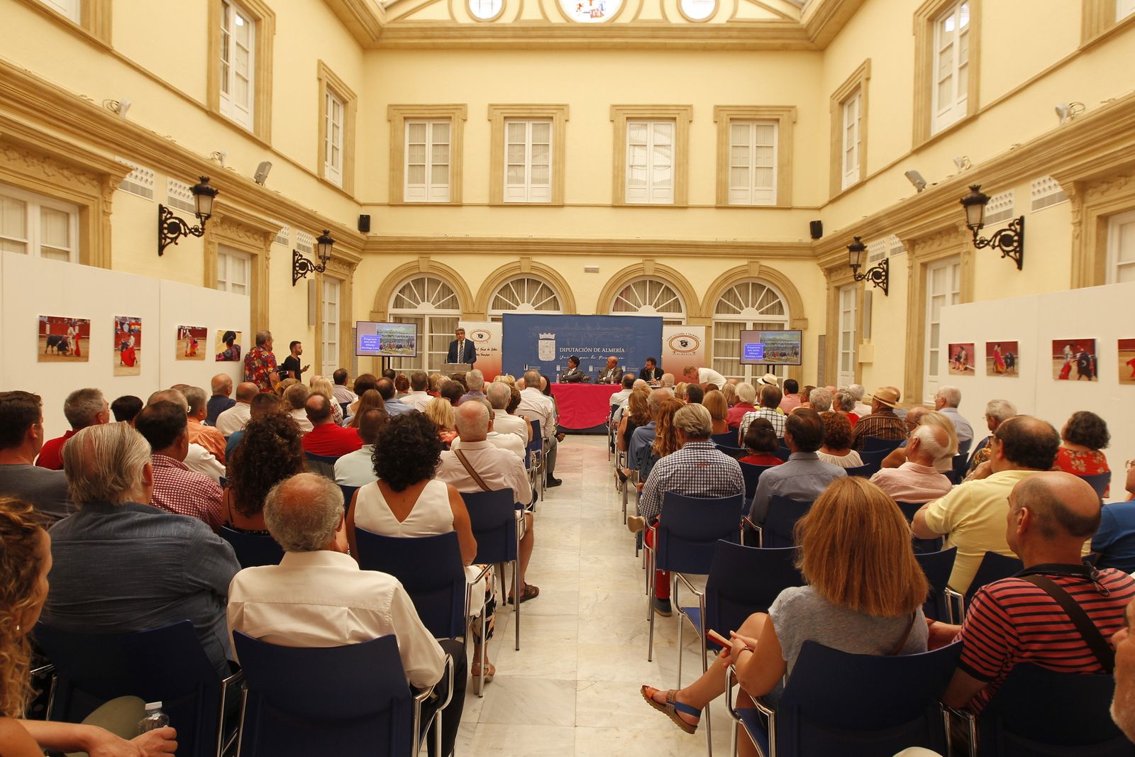 Fotogalería Pregón del Toro de Lidia. Feria de Almería 2019