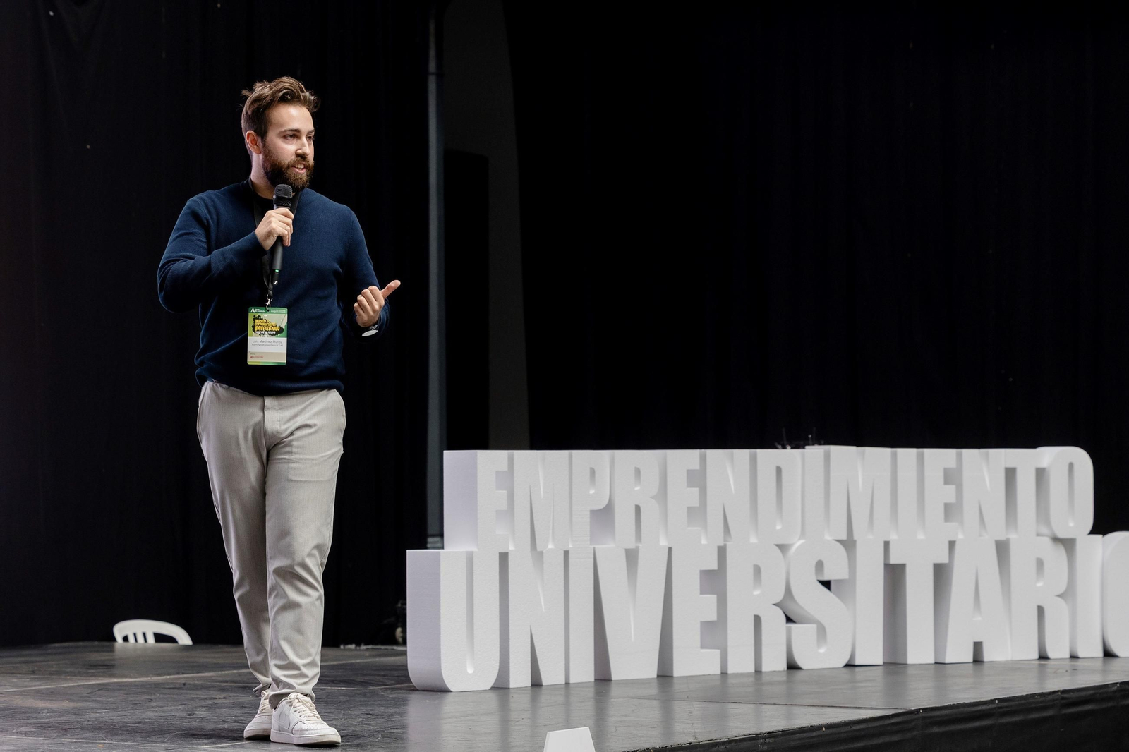 Luis Martínez, de Flamingo Biomechanical Lab, durante la presentación del proyecto