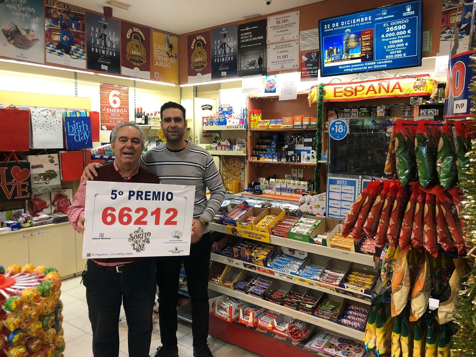 Las fotos de los premios de la Lotería de Navidad en Málaga