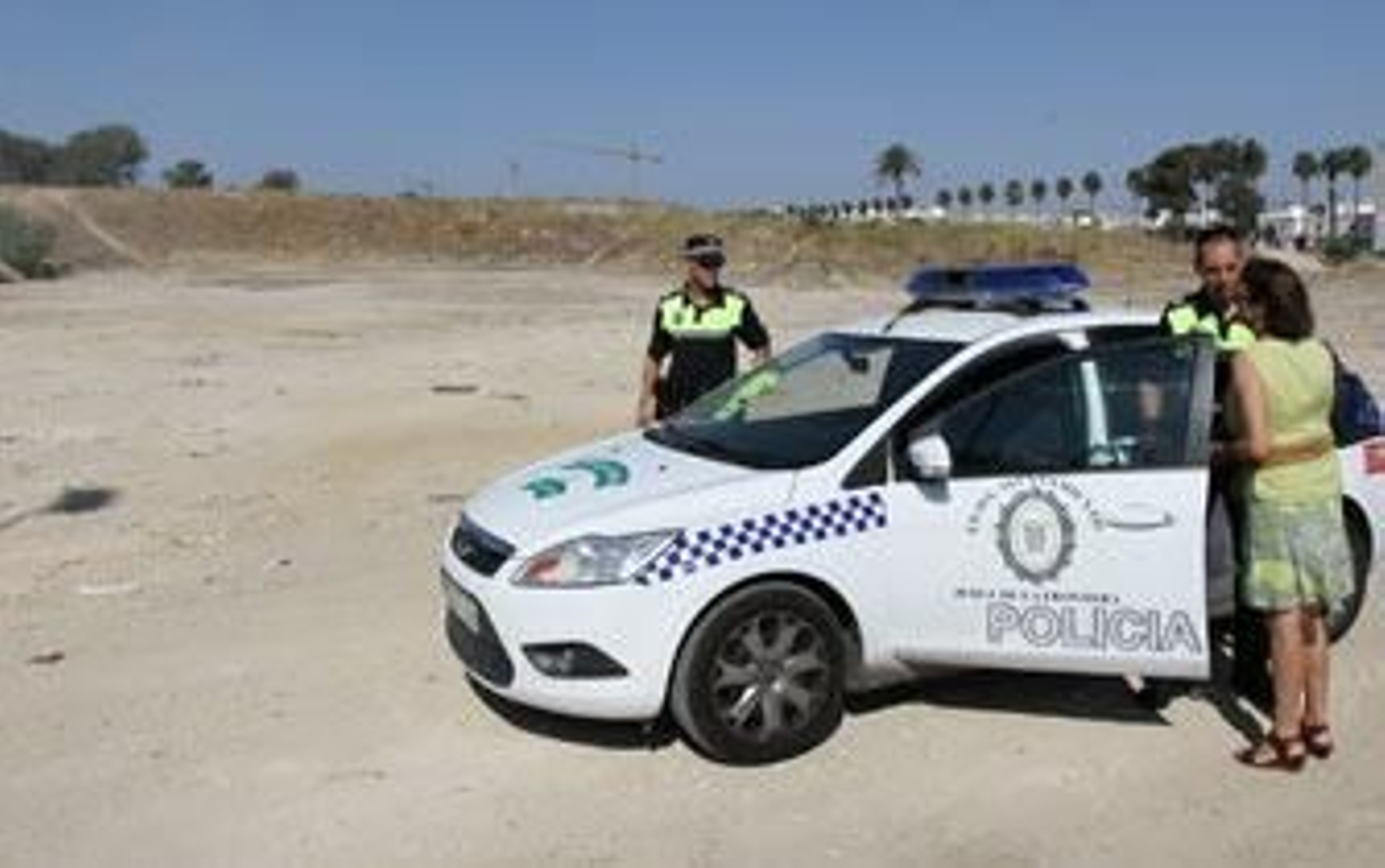 Medio Ambiente anuncia multas de hasta 6.000 € por tirar escombros