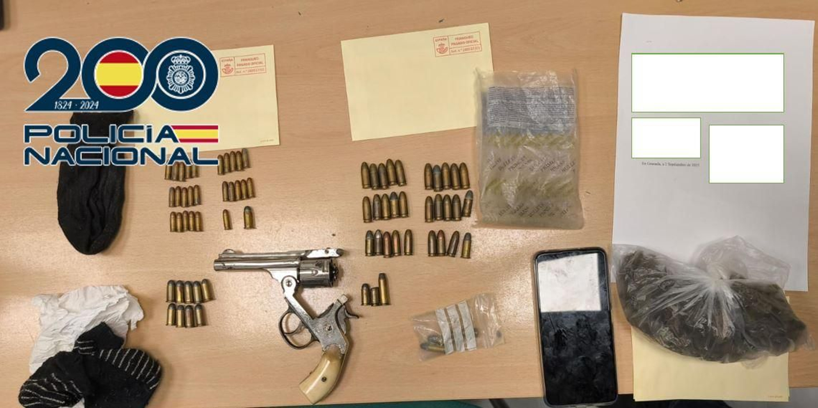 Imagen de los efectos intervenidos al menor