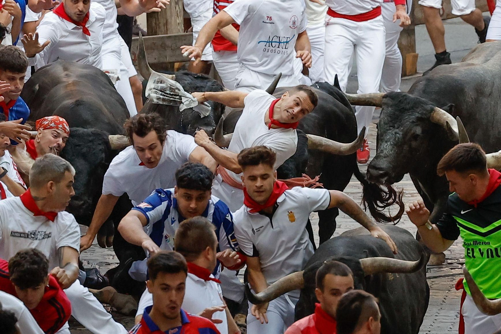 Los toros de Miura cierran tradicionalmente el ciclo pamplonica.