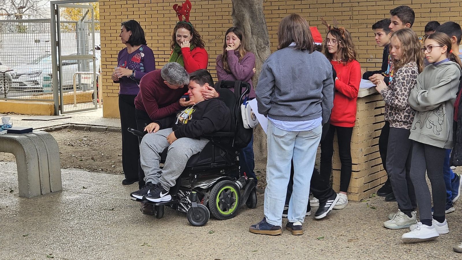 Lágrimas sinceras de quienes encontraron en Manolo el mejor maestro de su vida.