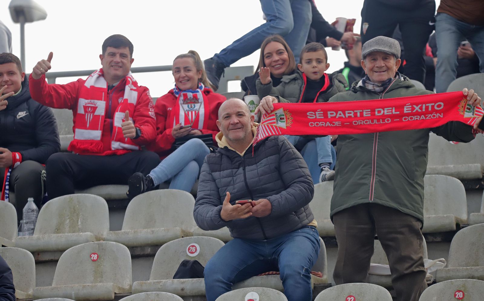 Búscate en el Nuevo Mirador durante el Algeciras - Betis Deportivo de Primera Federación