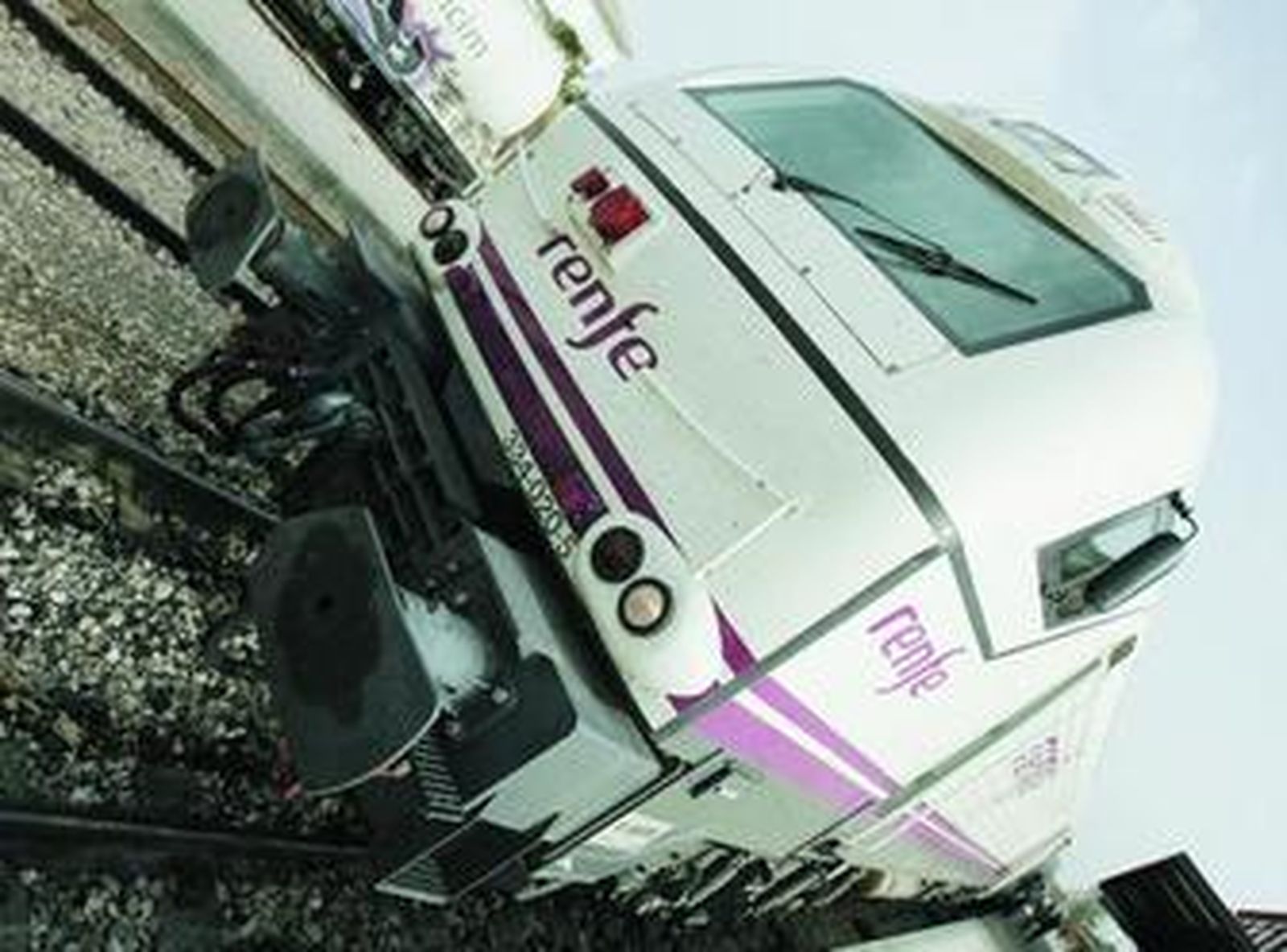 Nueva máquina del Talgo, que en poco tiempo unirá Almería con Madrid en seis horas.