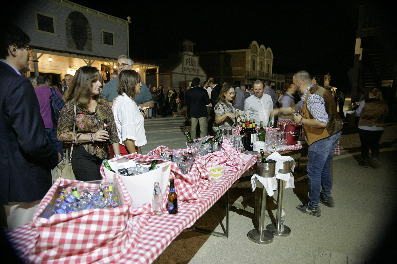 Objetivo Almería AVE ha reivindicado en el MiniHollywood la agilización de las obras de Corredor Mediterráneo