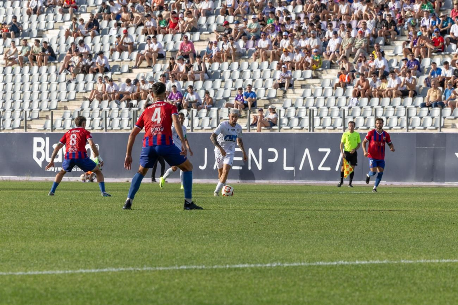 El triunfo del Real Jaén ante la UD Torre del Mar, en imágenes El triunfo del Real Jaén ante la UD Torre del Mar, en imágenes