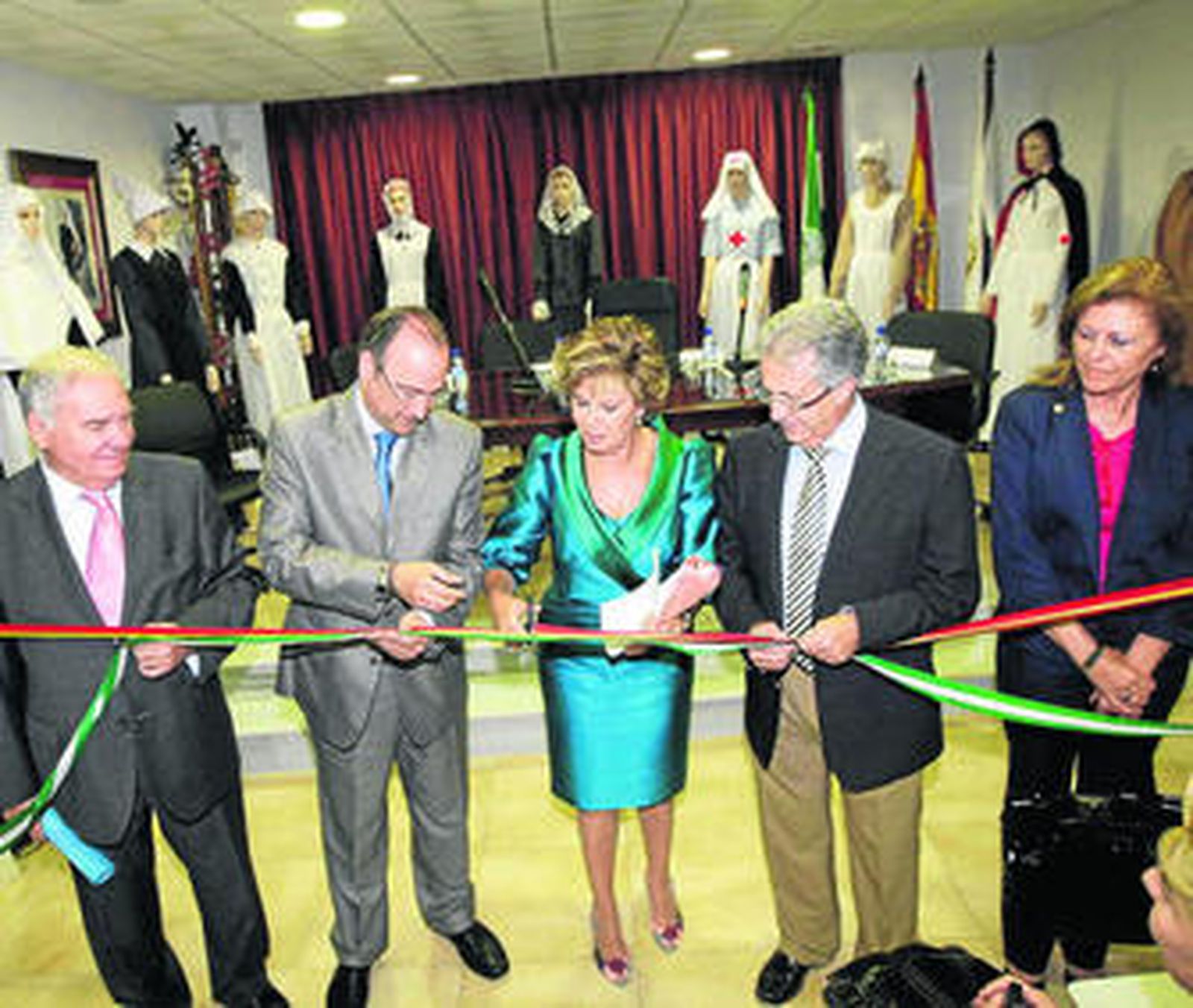 Florentino Pérez, Luis Rogelio Rodríguez-Comendador, María del Carmen del Pozo, Manuel Lucas y Josefa Márquez.