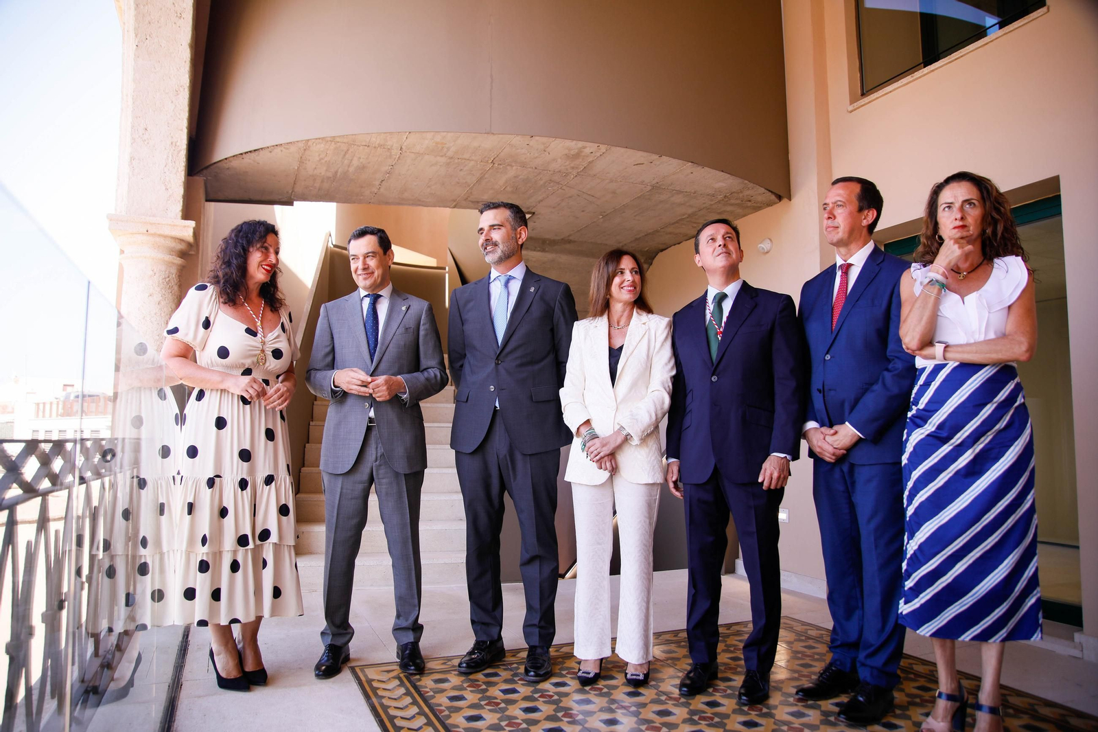 Imágemes de la casa consistorial de Almería