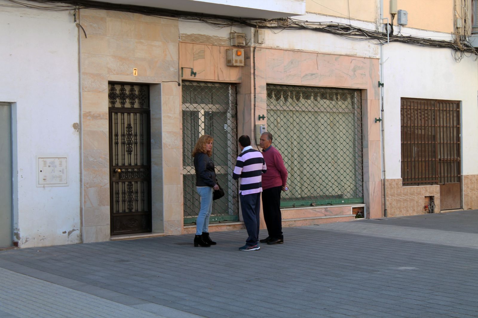 Barrio a Barrio: Imágenes de la Barriada de Los Dolores