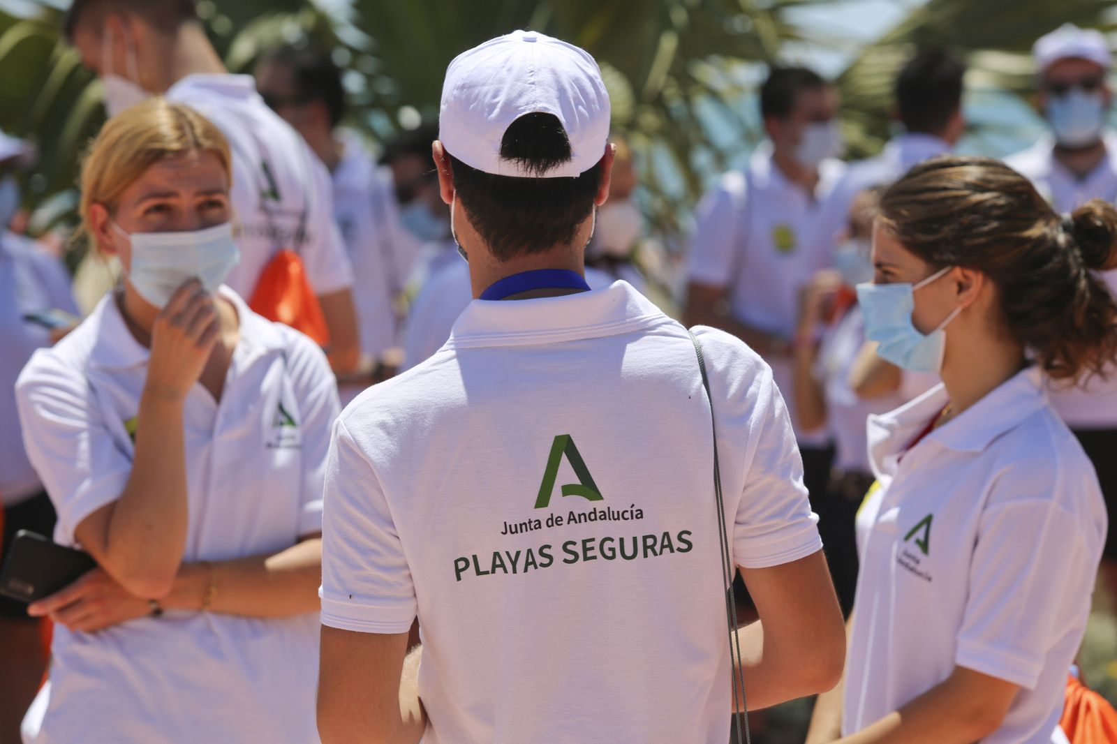 Fotos de los 90 vigilantes de la playa en Málaga capital