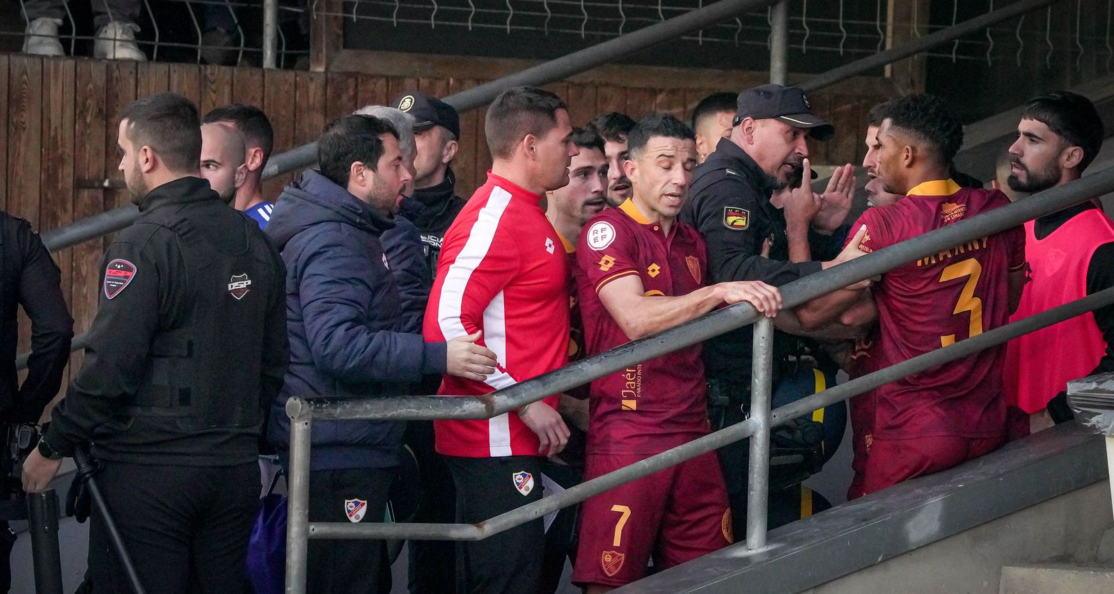 Imágenes del partido entre el Xerez CD - Linares