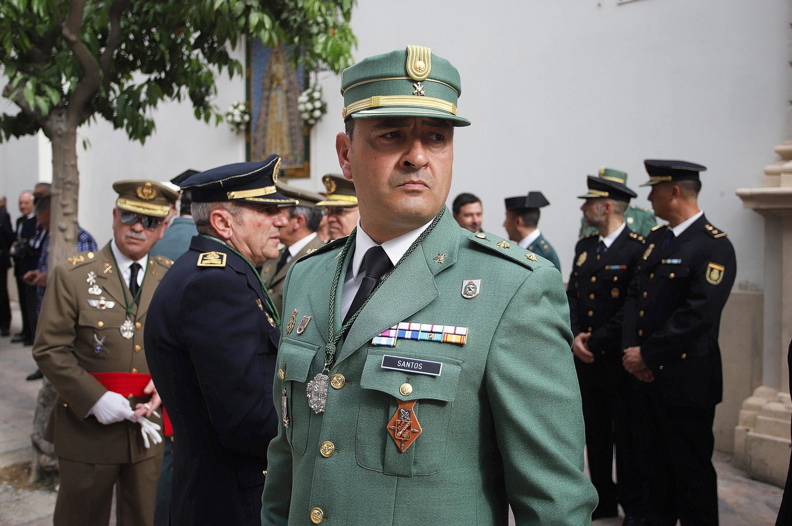 Sábado de Pasión: Imágenes de La Legión con el Cristo de la Vera+Cruz