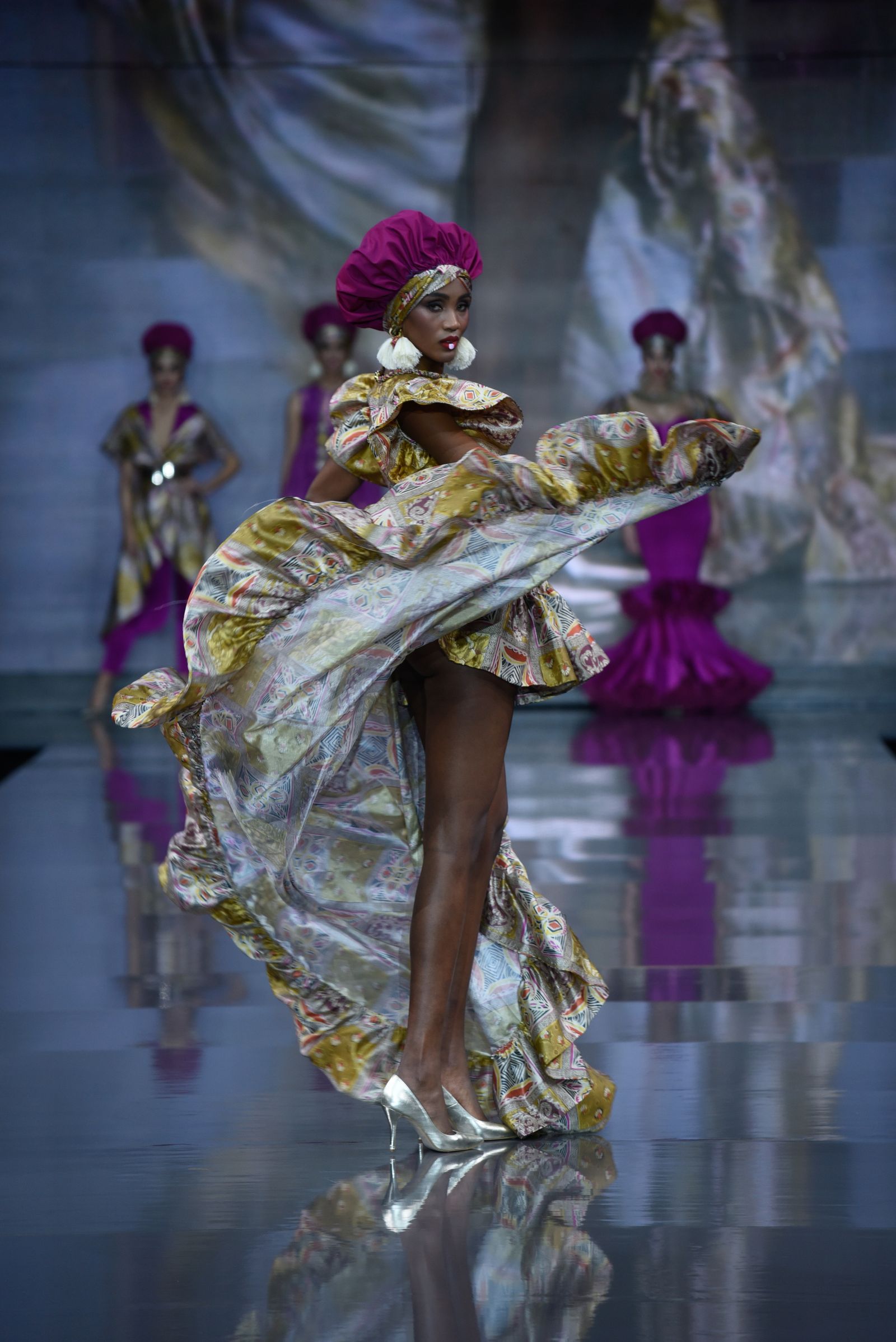 El desfile de Sergy & Tapiju en SIMOF 2023, todas las fotos