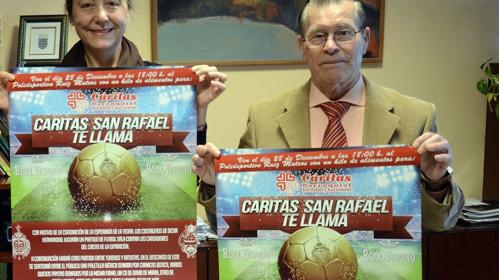 Paco Botica, con la ex edil Felisa Rosado en la presentación de un partido benéfico