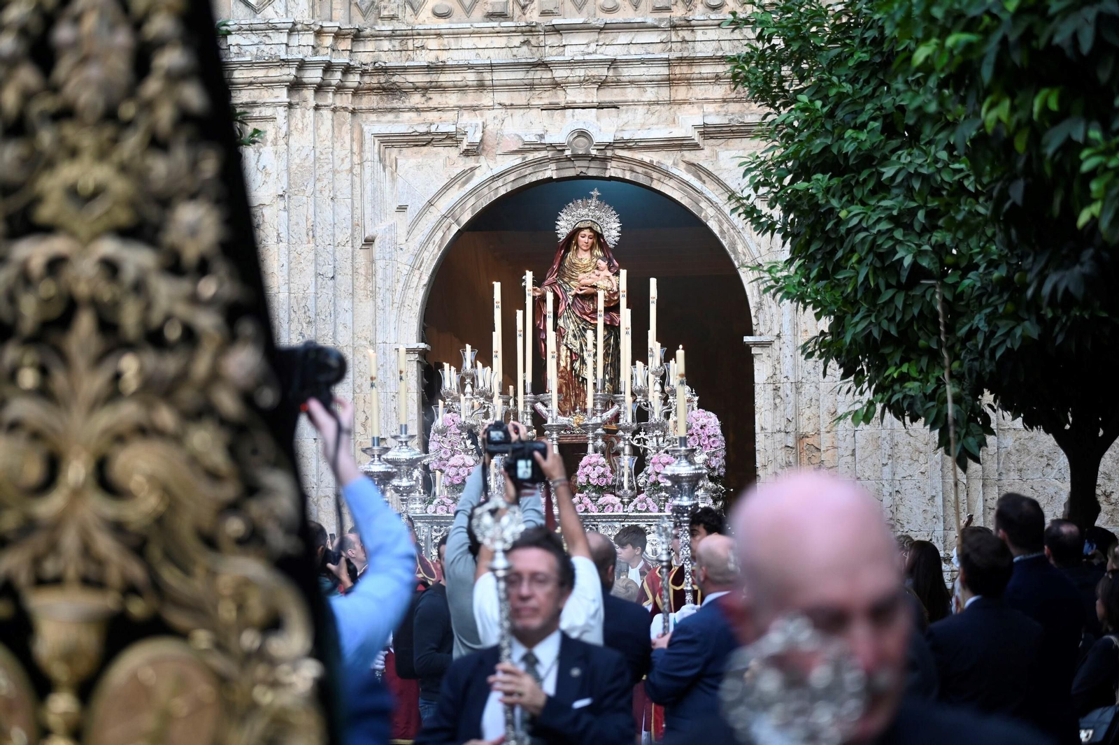 La mejores imágenes de la procesión de la Virgen del Amparo