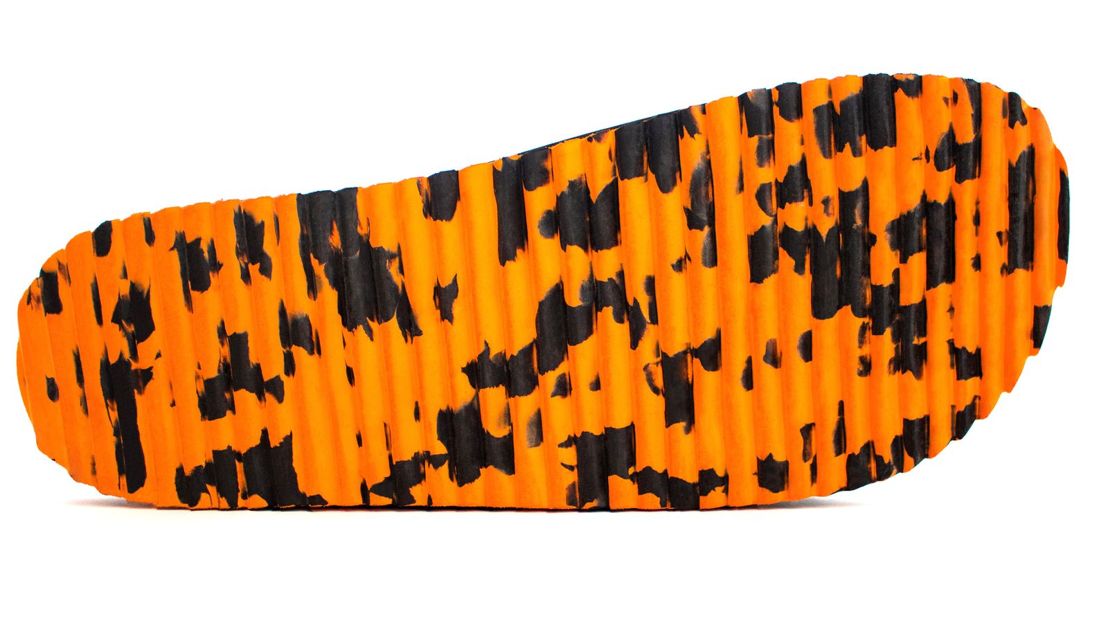 La suela tiene el distintivo Vegan.