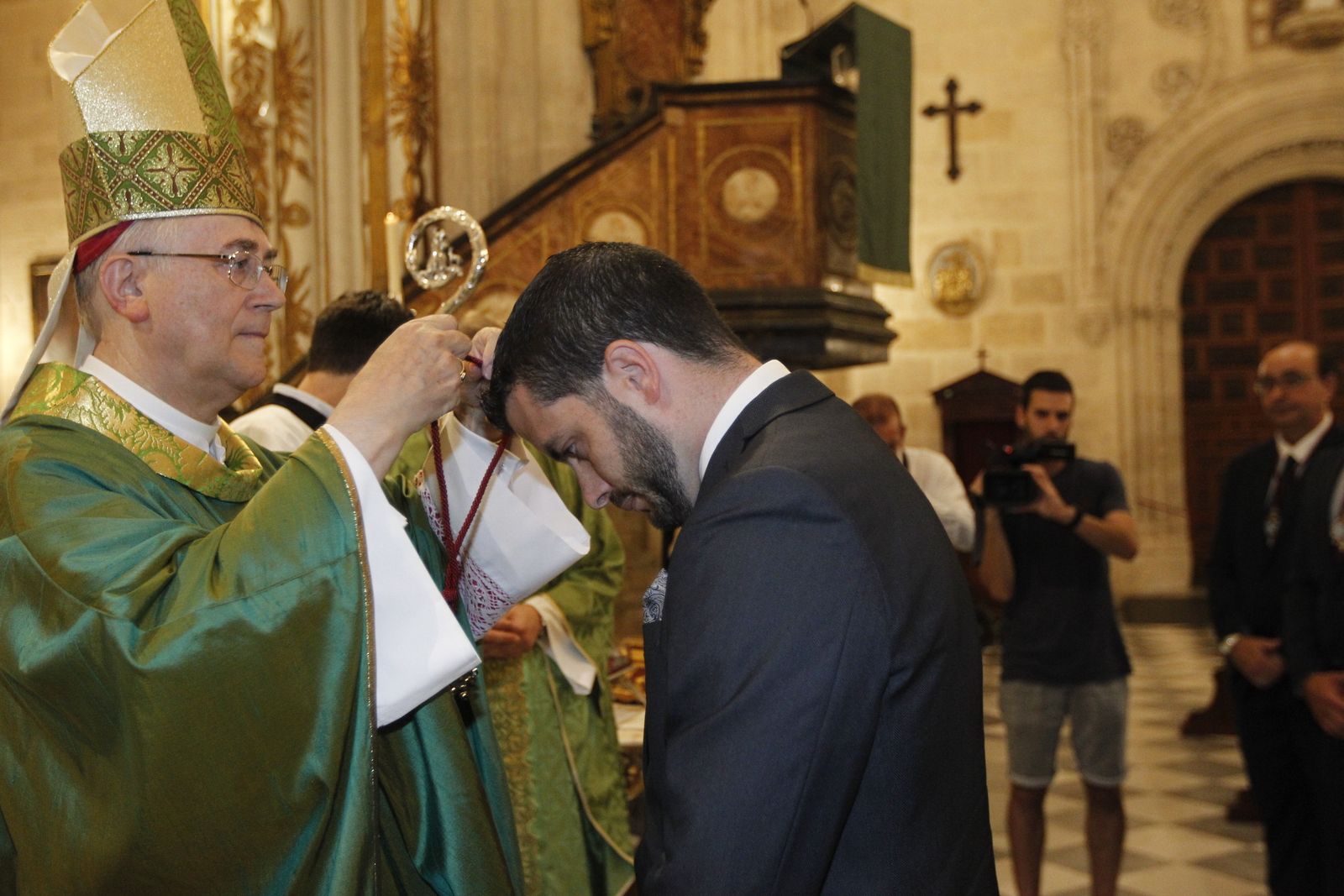 Fotogalería toma posesión nuevo Presidente Agrupación Cofradías Almería-Isaac Vilches