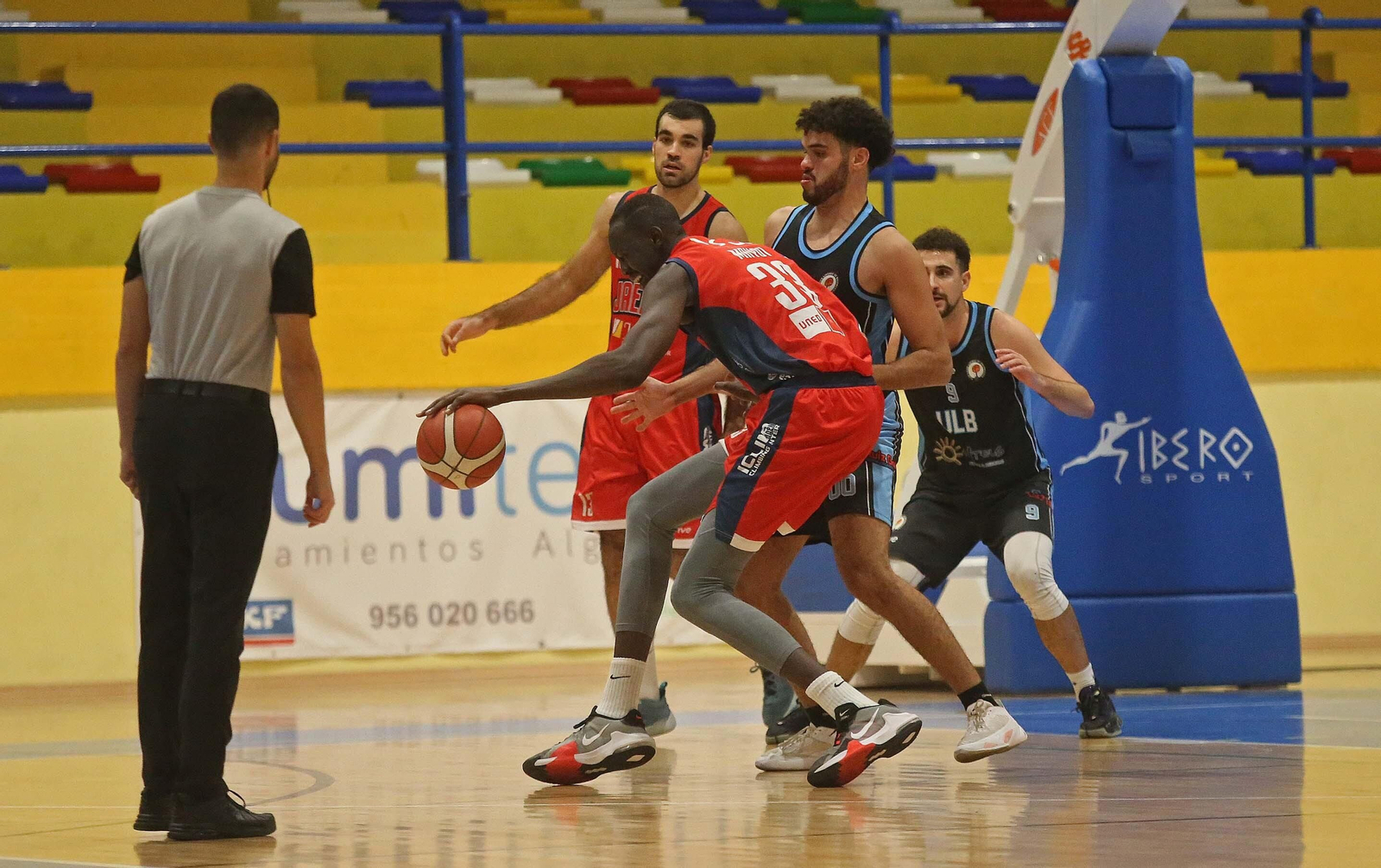 Las mejores fotos del ULB - CB Jaen