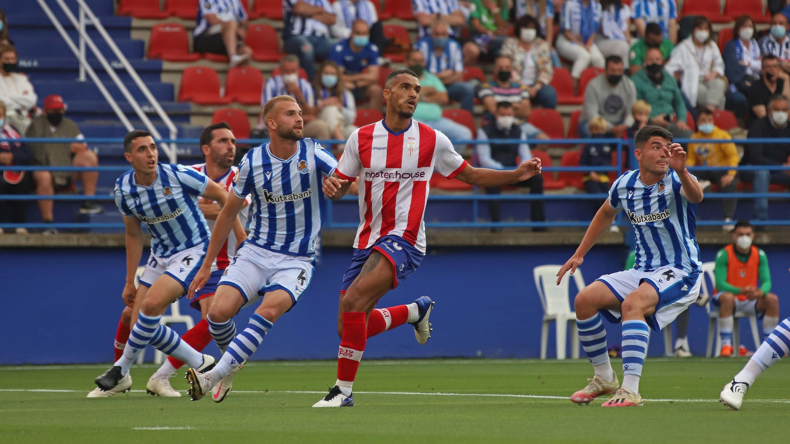 Las mejores fotos del Real Sociedad B - Algeciras CF